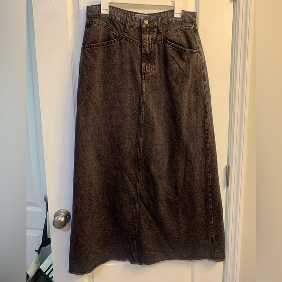 Free People We The Free Come As You Are Black Denim Jean Maxi Skirt Size 12 - Picture 2 of 7
